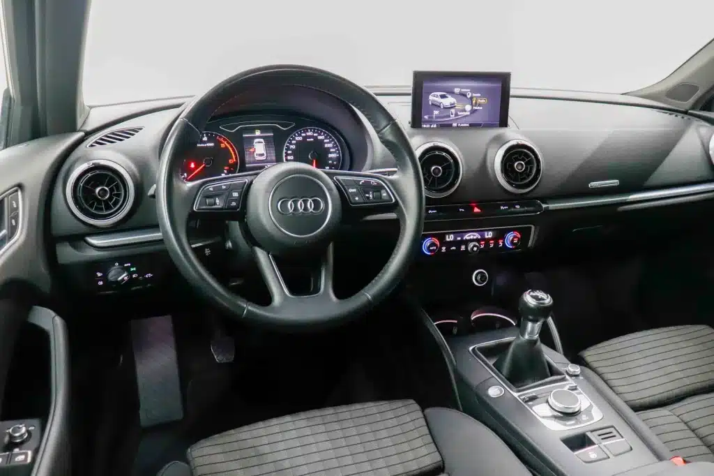 interior audia a3