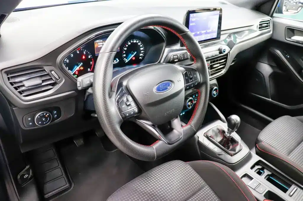 interior ford focus