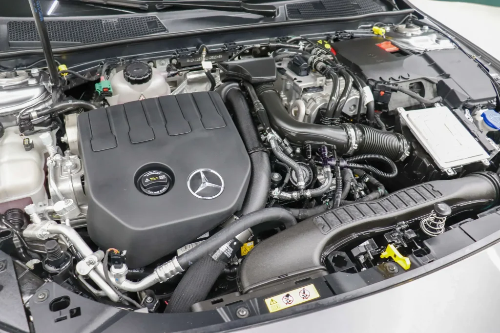 motor Mercedes Clase CLA